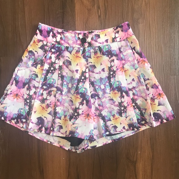 bebe Other - Bebe high waisted purple floral shorts